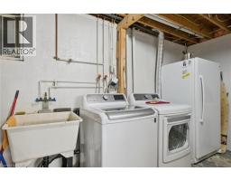 495 TIPPERTON Crescent - 33