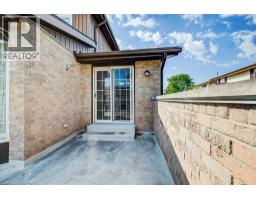 450 BEECHWOOD Place UnitNo. 6 - 20