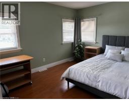11 BELMONT Avenue W - 34