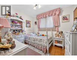 11 FASSETT Avenue - 16