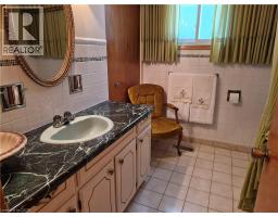 11 FASSETT Avenue - 17