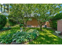 11 FASSETT Avenue - 34