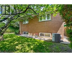 11 FASSETT Avenue - 35