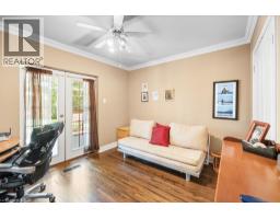 583 STEPHENS Crescent - 13