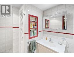 583 STEPHENS Crescent - 28