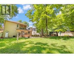 583 STEPHENS Crescent - 39