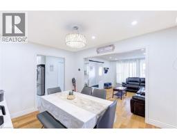 214 MERRILEE Crescent - 12