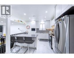 214 MERRILEE Crescent - 15
