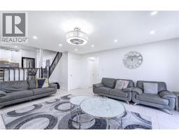 214 MERRILEE Crescent - 18