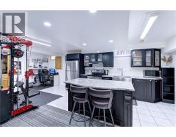 214 MERRILEE Crescent - 28