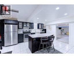 214 MERRILEE Crescent - 31