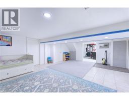 214 MERRILEE Crescent - 33