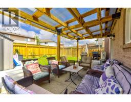 214 MERRILEE Crescent - 40
