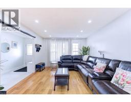 214 MERRILEE Crescent - 8