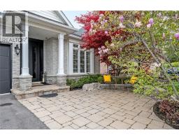 4285 COUPLES Crescent - 3