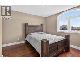 81 REAGAN Street - 36