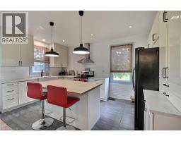206 UNION Street E - 3