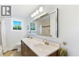 554 CHAMBERLAIN Road - 25