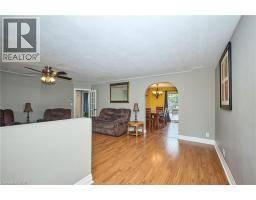 303 PARK Avenue W - 6