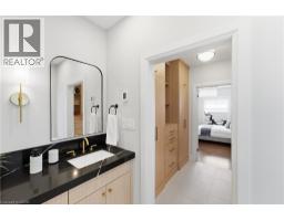 2 COTTAGE Avenue - 20
