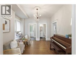 2 COTTAGE Avenue - 7