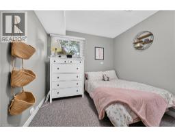987 NESBITT Crescent - 14