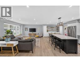 987 NESBITT Crescent - 27