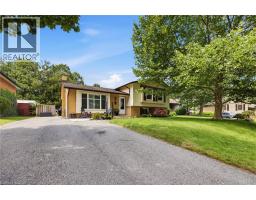 987 NESBITT Crescent - 35