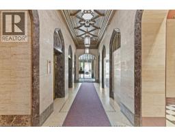 36 JAMES Street S UnitNo. 810 - 6