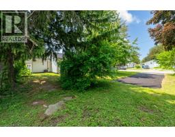 461 SELKIRK Street - 11
