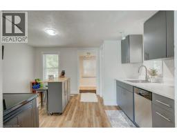 461 SELKIRK Street - 39