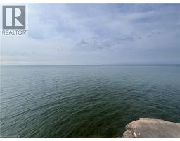 1456 LAKESHORE Road - 12