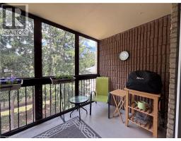 944 CALEDONIAN View UnitNo. 301 - 29