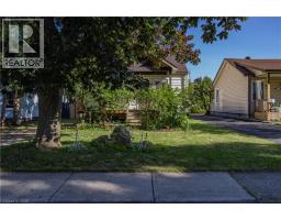15 SPENCER Avenue - 2