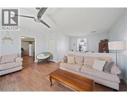 95 KING Street W - 9