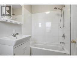 281 GUELPH Street - 30