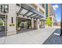 2060 LAKESHORE Road UnitNo. 202 - 2