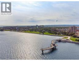2060 LAKESHORE Road UnitNo. 202 - 20