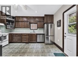 88 CHAPLIN Avenue - 15