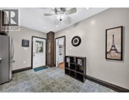 88 CHAPLIN Avenue - 17