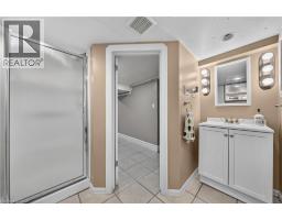 88 CHAPLIN Avenue - 28