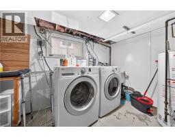 88 CHAPLIN Avenue - 29