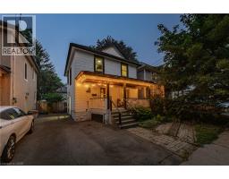 88 CHAPLIN Avenue - 4