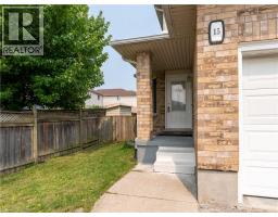 15 CHESTER Drive - 3
