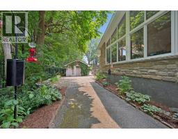 410 AVENUE Road - 29
