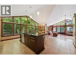 410 AVENUE Road - 7