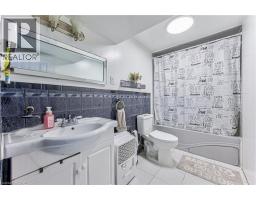 2560 PALISANDER Avenue - 34