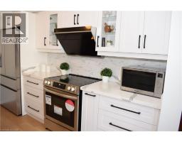 28 LEMON GRASS Street - 11