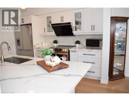 28 LEMON GRASS Street - 12