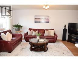 28 LEMON GRASS Street - 17